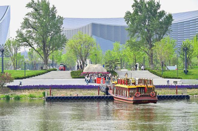 -2：三大+书市+特色小镇打卡文旅新地标AG真人平台app120小时玩转副中心(图8)